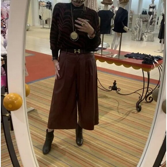 Nicholas Faux Leather Sofia Culottes Red Womens Size 8 - Picture 14 of 15
